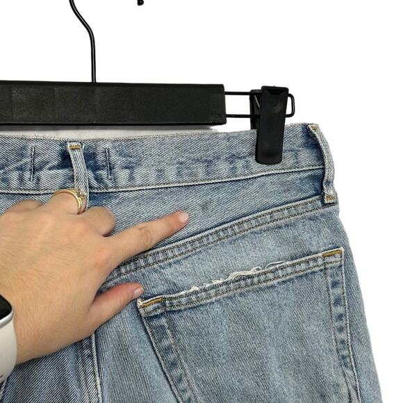 AGOLDE Distressed Parker Shorts Women's Sz 26 Button Fly Light Wash Raw Hem - Picture 7 of 7